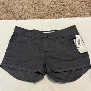 Women’s small low waisted cargo shorts